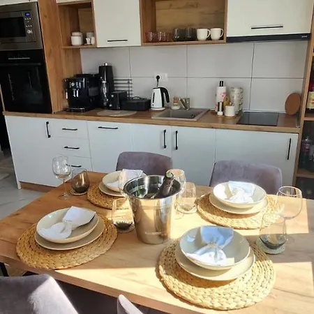 Molly * 兹拉蒂博尔